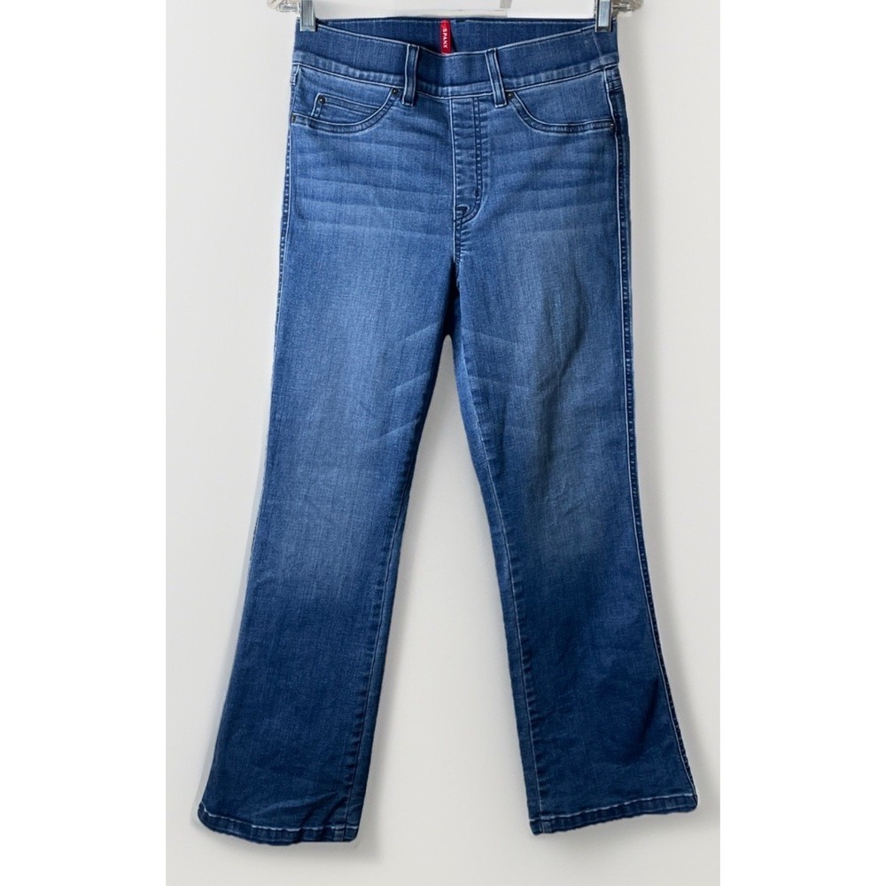 Spanx Kick Flare Jeans Jeggings Shape wear Stonewashed Blue Size Medium Pull On